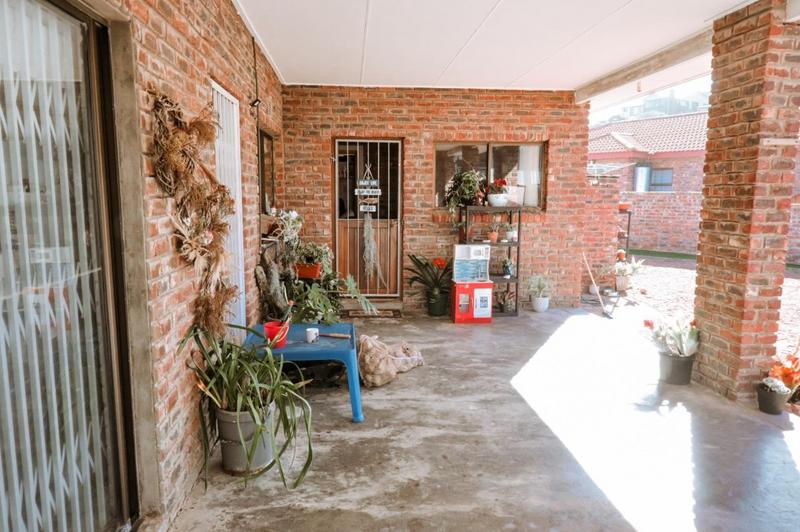 5 Bedroom Property for Sale in Dana Bay Western Cape